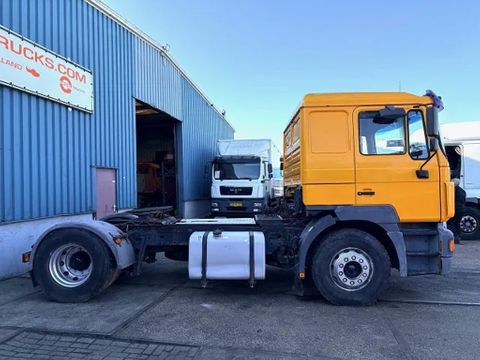 MAN SLEEPERCAB (EURO 2 / ZF16 MANUAL GEARBOX / ZF-INTARDER / AIRCONDITIONING / P.T.O. / ETC.) | Engel Trucks B.V. [4]