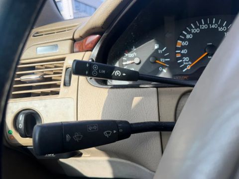 Mercedes-Benz E 320 Automaat Airco Cruisecontrol MARGE | Van Nierop BV [11]