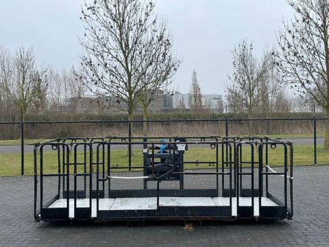 Manitou
WORKING PLATFORM | BASKET | WERKBAK | HYDR | Hulleman Trucks & Machinery B.V. [2]