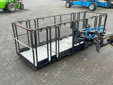 Manitou
WORKING PLATFORM | BASKET | WERKBAK | HYDR | Hulleman Trucks & Machinery B.V. [8]