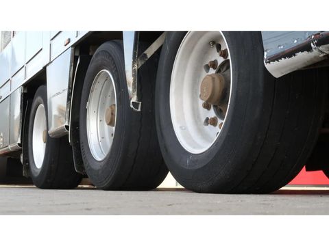CUPPERS LVO 12-27 SAL | Companjen Bedrijfswagens BV [31]