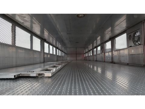 CUPPERS LVO 12-27 SAL | Companjen Bedrijfswagens BV [37]