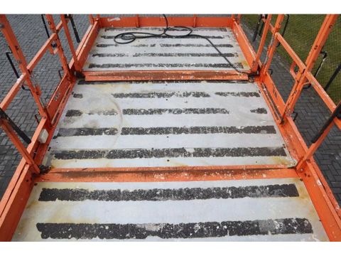 JLG
3394 RT | 12 METER | 1.020 KG | Hulleman Trucks & Machinery B.V. [21]