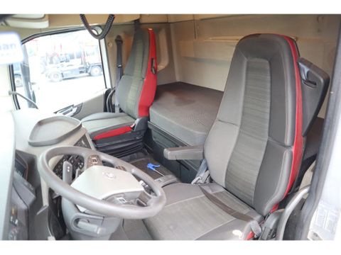 Volvo
8X4*4 | HYVA HOOKLIFT | BIG AXLES | EURO 6 | Hulleman Trucks & Machinery B.V. [14]