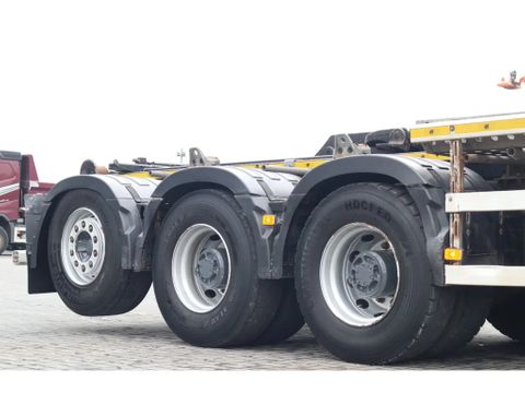 Volvo
8X4*4 | HYVA HOOKLIFT | BIG AXLES | EURO 6 | Hulleman Trucks & Machinery B.V. [7]