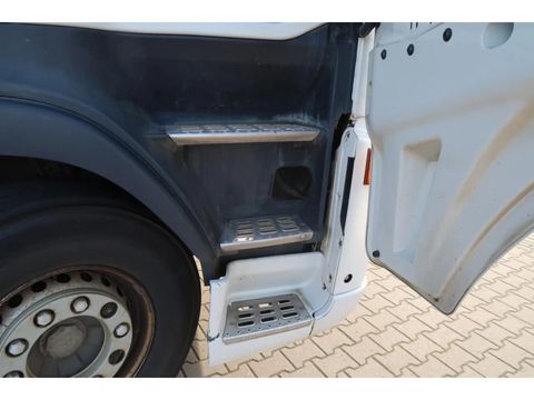 Volvo FH 480 Cattle transport | Companjen Bedrijfswagens BV [18]