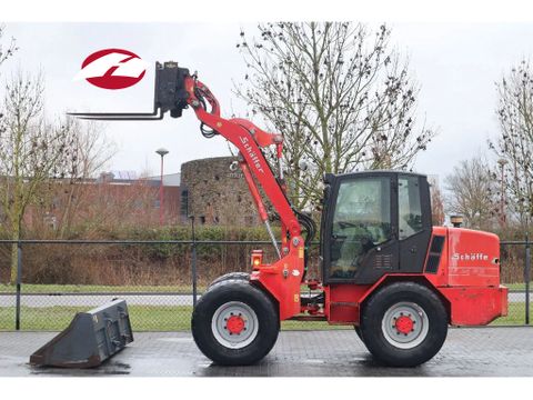 Schäffer
8082 | FORKS | BUCKET | EXTRA FUNCTION | Hulleman Trucks & Machinery B.V. [1]