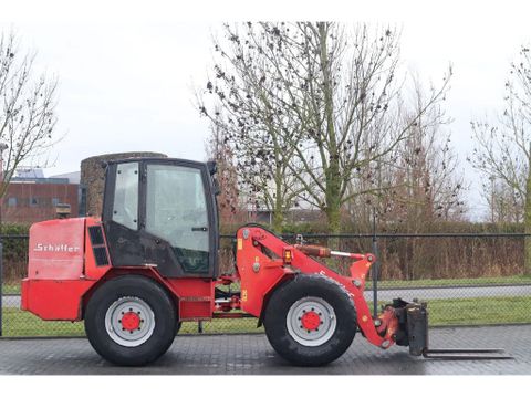 Schäffer
8082 | FORKS | BUCKET | EXTRA FUNCTION | Hulleman Trucks & Machinery B.V. [4]