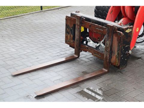 Schäffer
8082 | FORKS | BUCKET | EXTRA FUNCTION | Hulleman Trucks & Machinery B.V. [7]