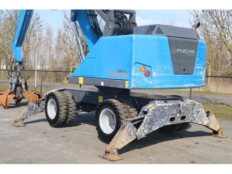 Fuchs
MHL 320 | PEEL GRAB | UMSCHLAG | GOOD TIRES | Hulleman Trucks & Machinery B.V. [7]