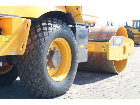 Volvo
SD75B | SD 75 B | NEW / UNUSED | | Hulleman Trucks & Machinery B.V. [8]