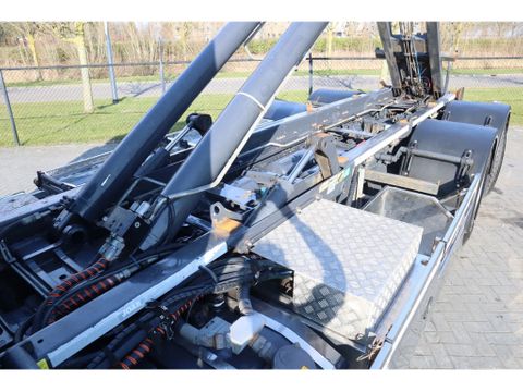 Scania
| 6X2*4 | JOAB HOOK | RETARDER | EURO 6 | Hulleman Trucks & Machinery B.V. [11]