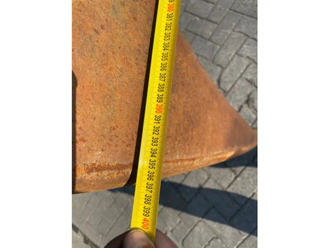 Liebherr
LOG GRAPPLE | HOLZGREIFER | WOOD CLAMP | Hulleman Trucks & Machinery B.V. [4]