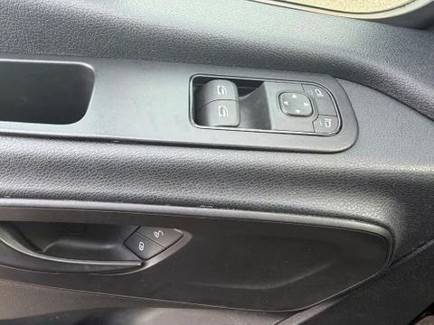 Mercedes-Benz 317CDI Dubbelcabine Openlaadbak Airco 3500KG Trekhaak BPM VRIJ 5 X OP VOORRAAD | Van Nierop BV [9]