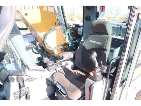 Liebherr
R924 LC | ROTOTILT + GRIPPER | 2X BUCKET | Hulleman Trucks & Machinery B.V. [19]
