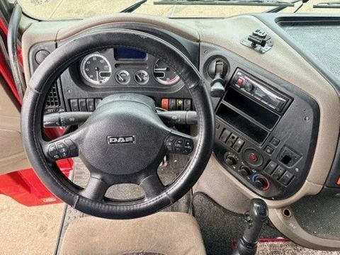DAF SPACEAB (EURO 5 / ZF16 MANUAL GEARBOX / ADR-VLG / MX-BRAKE / HYDRAULIC KIT / 995+550 LITER DIESELTANK / P.T.O. / AIRCONDITIONING / FRIDGE / ETC. | Engel Trucks B.V. [8]