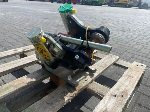 STEELWRIST
TMX S30 -180HA | TILT QUICKCOUPLER | TILTING COUPLER | NEW | Hulleman Trucks & Machinery B.V. [5]