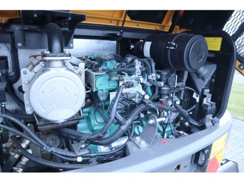 Volvo
EW60E | 117 HOURS | ROTOTILT + GRIPPER | BUCKET | 30 KM/H | Hulleman Trucks & Machinery B.V. [14]