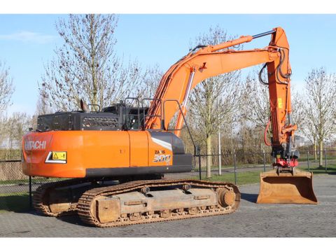 Hitachi
ZX300 LC-7 | ROTOTILT | BUCKET | Hulleman Trucks & Machinery B.V. [6]