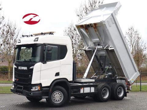 Scania
XT | 6X4 | 216.000 KM | FULL STEEL | RETARDER | 3 PEDAL | Hulleman Trucks & Machinery B.V. [1]