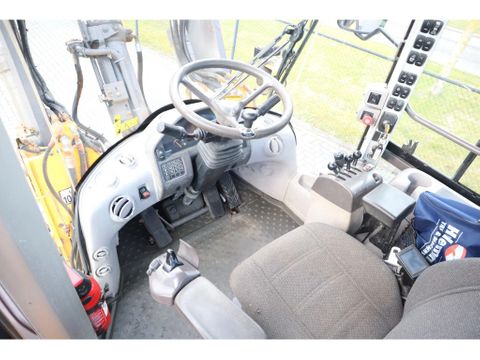 Volvo
L70G | L 70 G | CDC | BSS | BUCKET | QUICK COUPLER | Hulleman Trucks & Machinery B.V. [9]