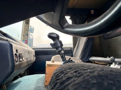 Renault 6x4 SPRING SUSPENSION/LAMME (ZF MANUAL GEARBOX / REDUCTION AXLES / FULL STEEL SUSPENSION / HYDRAULIC KIT) | Engel Trucks B.V. [11]