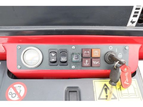Hinowa
TPX1800 | TRACKED FORKLIFT | 1.8 TON | EXT FORKS | Hulleman Trucks & Machinery B.V. [14]