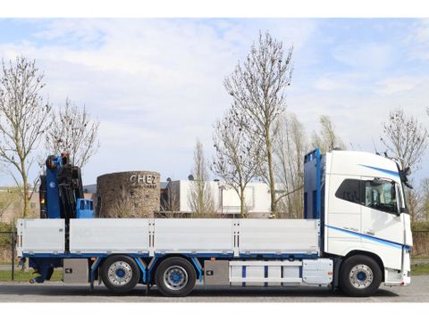 Volvo
| 6X2*4 RETARDER EFFER 215-6 DEMOUNTABLE CRANE | Hulleman Trucks & Machinery B.V. [7]