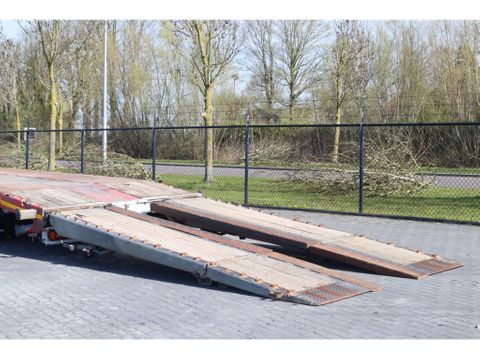 Max Trailer
MAX 100 | 3-AXLE | LIFT DECK | SLIDING RAMPS | Hulleman Trucks & Machinery B.V. [15]