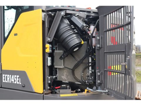 Volvo
ECR145 EL | ROTOTILT + GRIP | BLADE | DIG ASSIST 3D | Hulleman Trucks & Machinery B.V. [15]