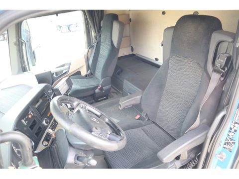 Mercedes-Benz
6X2 | RETARDER | HYVA HOOK | EURO 6 | Hulleman Trucks & Machinery B.V. [17]