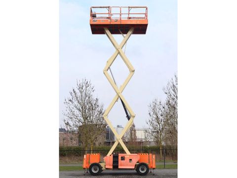 JLG
3394 RT | 12 METER | 1.020 KG | Hulleman Trucks & Machinery B.V. [7]