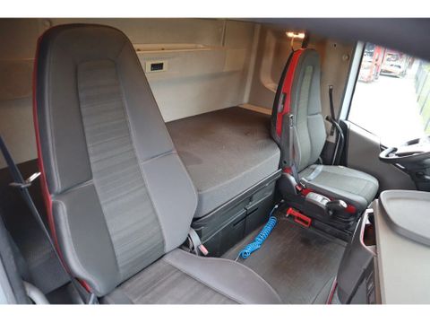 Volvo
8X4*4 | HYVA HOOKLIFT | BIG AXLES | EURO 6 | Hulleman Trucks & Machinery B.V. [15]