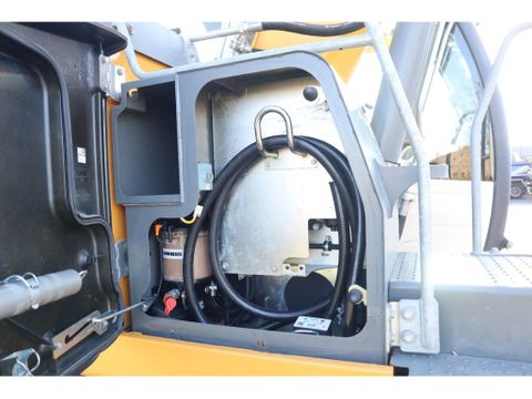 Liebherr
R924 LC | ROTOTILT + GRIPPER | 2X BUCKET | Hulleman Trucks & Machinery B.V. [11]