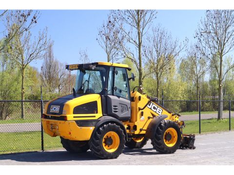 JCB
TM220 T4 A | QUICK COUPLER | RIDE CONTROL | Hulleman Trucks & Machinery B.V. [6]
