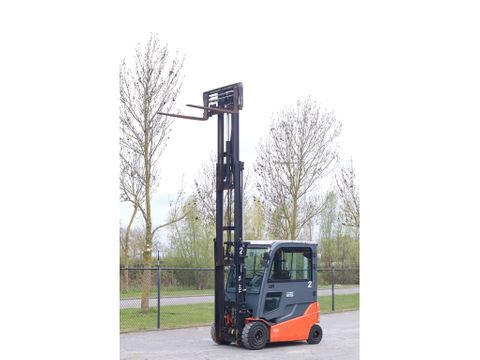 Toyota
8FBMT25 | TRIPLEX | SIDESHIFT | SPREADERS | Hulleman Trucks & Machinery B.V. [8]