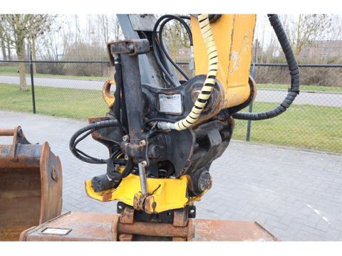 Liebherr
R914 COMPACT STD | ROTOTILT | 2X BUCKET | DOZERBLADE | Hulleman Trucks & Machinery B.V. [12]