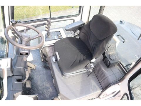 Doosan
D55C-5 | 5500 KG | SIDESHIFT | POSITIONERS | Hulleman Trucks & Machinery B.V. [14]