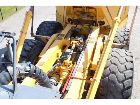 BELL
B45E | B 45 E | TAILGATE | GOOD TIRES | Hulleman Trucks & Machinery B.V. [9]