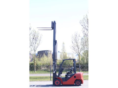 Hangcha
CPCD25 | TRIPLEX | 2.5 TON | SIDESHIFT | POSITIONERS | Hulleman Trucks & Machinery B.V. [10]