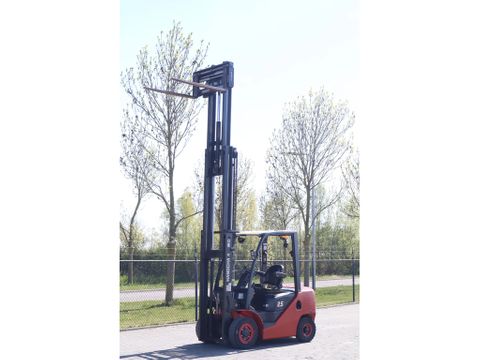 Hangcha
CPCD25 | TRIPLEX | 2.5 TON | SIDESHIFT | POSITIONERS | Hulleman Trucks & Machinery B.V. [12]