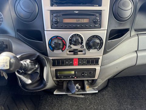 Iveco Openlaadbak Cruisecontrol Trekhaak+Vangmuil 3500KG TREKGEWICHT N1 | Van Nierop BV [13]
