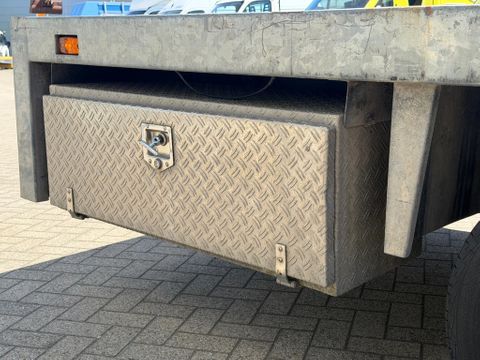 Iveco Openlaadbak Cruisecontrol Trekhaak+Vangmuil 3500KG TREKGEWICHT N1 | Van Nierop BV [4]