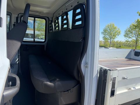 Iveco Dubbelcabine Openlaadbak Automaat Airco Cruisecontrol Trekhaak | Van Nierop BV [9]
