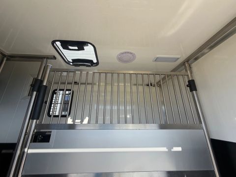 Mercedes-Benz 314CDI Paardenwagen Horsetruck TVW Hengsten Uitvoering L3 Automaat Airco | Van Nierop BV [29]