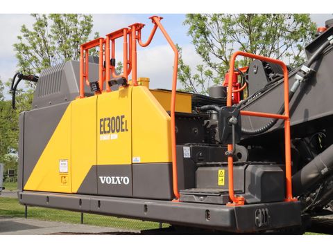 Volvo
EC300EL | EC 300 EL | STRAIGHT BOOM | OIL QUICK | WATER SPRAY | Hulleman Trucks & Machinery B.V. [12]