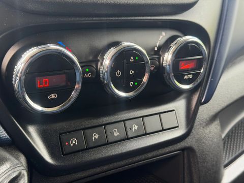 Iveco L4H2 Automaat Airco Navi Cruisecontrol + Laadklep Euro 6 | Van Nierop BV [16]