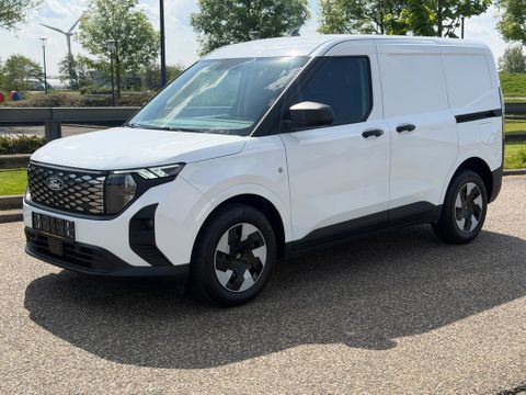 Ford Trend Elektrisch 44KWH 300KM Reikwijdte Dubb Schuifdeur Apple CP Airco Cruise control Camera | Van Nierop BV [2]