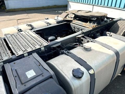 Renault HIGH (EURO 6 / I-SHIFT / RETARDER / 2x DIESELTANK / PARKING AIRCONDITIONING / AIRCONDITIONING / ETC.) | Engel Trucks B.V. [7]