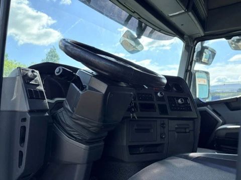 Renault HIGH (EURO 6 / I-SHIFT / RETARDER / 2x DIESELTANK / PARKING AIRCONDITIONING / AIRCONDITIONING / ETC.) | Engel Trucks B.V. [9]
